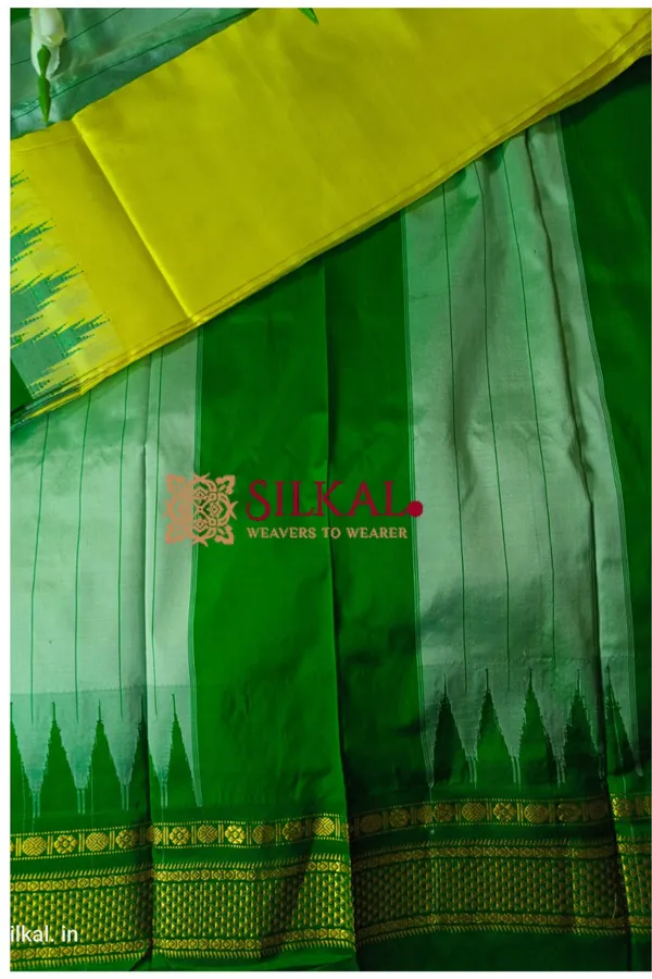 Pure_Silk_Ilkal_Handloom_Saree_Saree_Code-_SKL1896