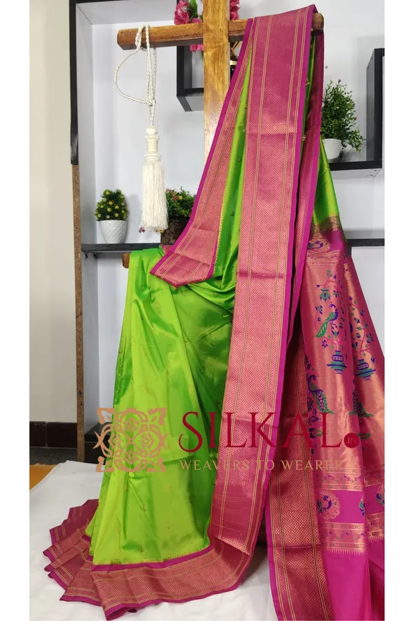 Royal_Paithani_Jari_Butta_Soft_Silk_Saree_SKL03425
