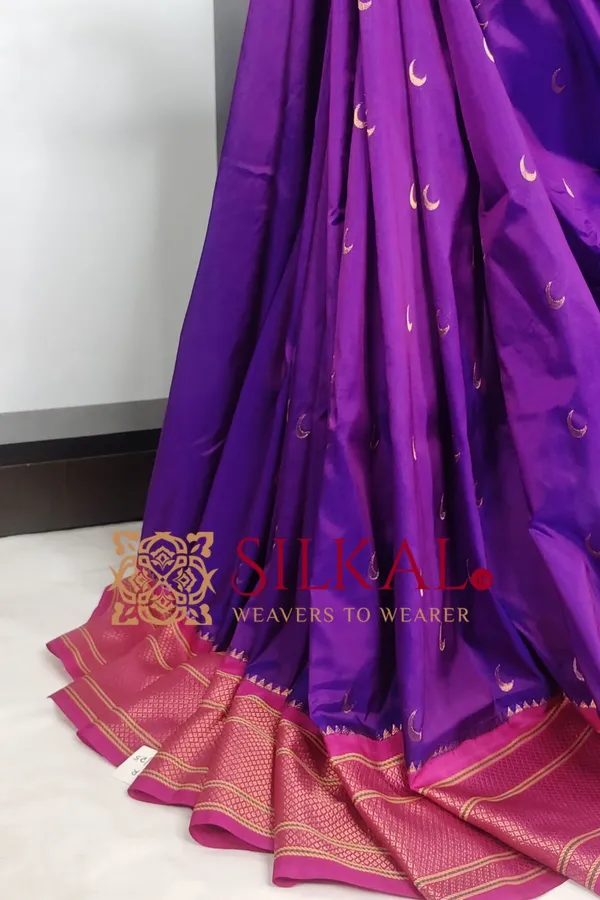 Royal_Paithani_Jari_Butta_Soft_Silk_Saree_SKL03427
