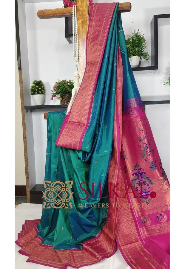 Royal_Paithani_Jari_Butta_Soft_Silk_Saree_SKL03429
