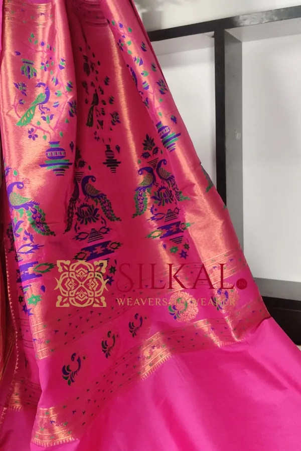 Royal_Paithani_Jari_Butta_Soft_Silk_Saree_SKL03430