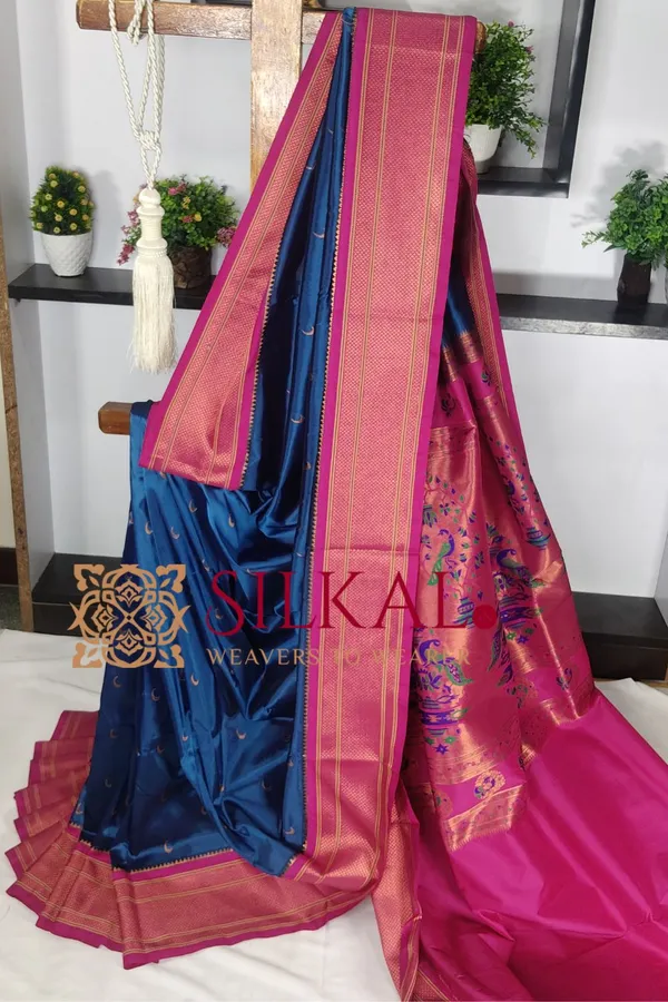 Royal_Paithani_Jari_Butta_Soft_Silk_Saree_SKL03430