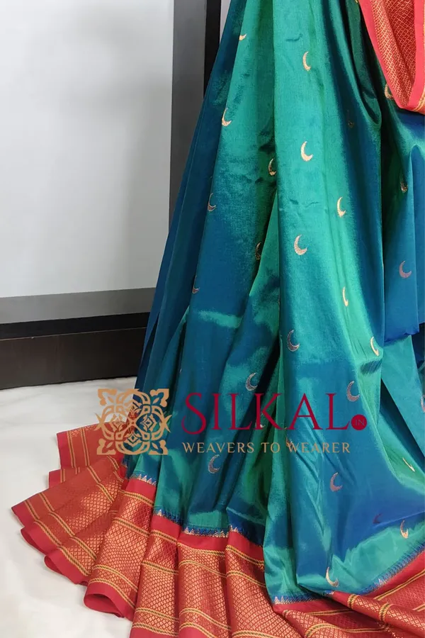 Royal_Paithani_Jari_Butta_Soft_Silk_Saree_SKL03431