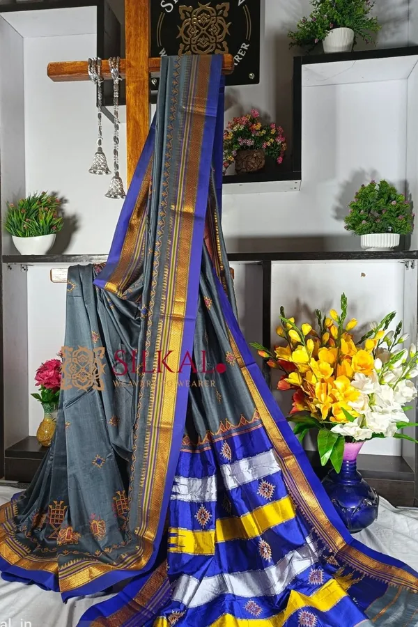 Ilkal_Semi_Silk_With_Kasuti_Saree_Code-_SKL1229