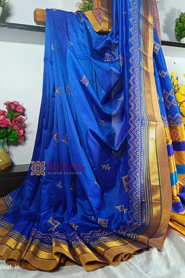 Ilkal_Semi_Silk_With_Kasuti_Saree_Code-_SKL1414
