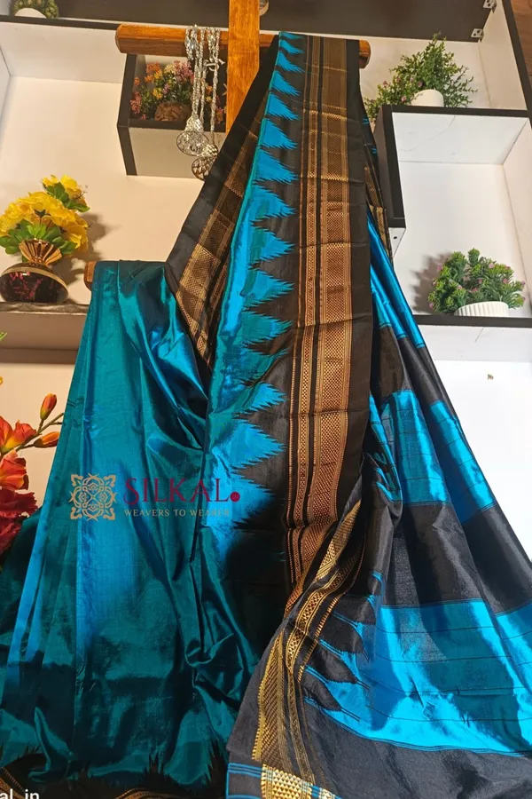 Pure_Silk_Ilkal_Handloom_Saree_Code-_SKL1711