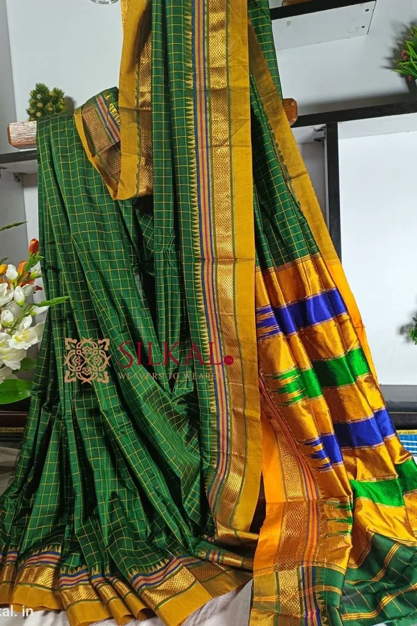 Ilkal_Checked_Mercerized_Silk_Saree_Saree_Code-_SKL1096
