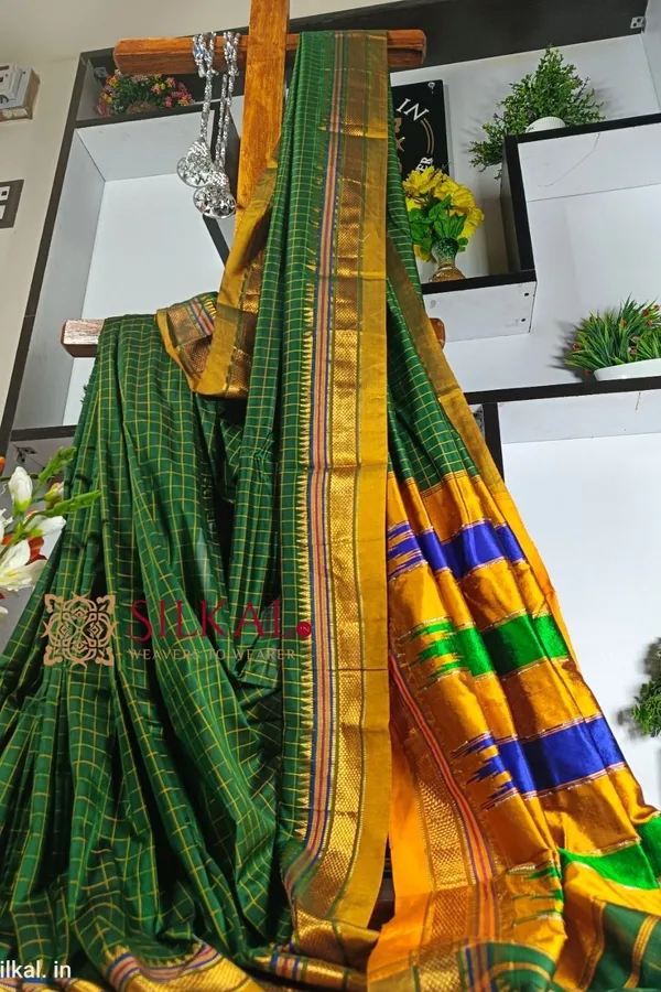 Ilkal_Checked_Mercerized_Silk_Saree_Saree_Code-_SKL1096