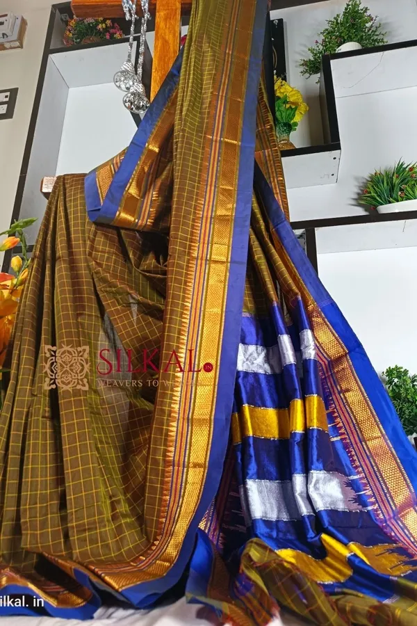 Ilkal_Checked_Mercerized_Silk_Saree_Code-_SKL1716