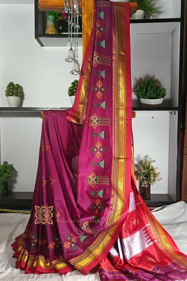 Ilkal_Semi_Silk_With_Kasuti_Saree_Saree_Code-_SKL1407