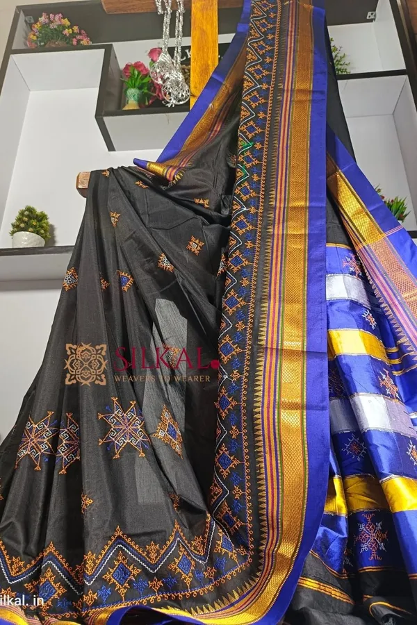 Ilkal_Semi_Silk_With_Kasuti_Saree_Code-_SKL1691