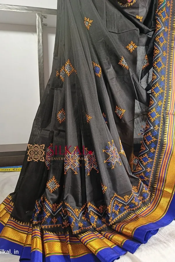 Ilkal_Semi_Silk_With_Kasuti_Saree_Code-_SKL1691