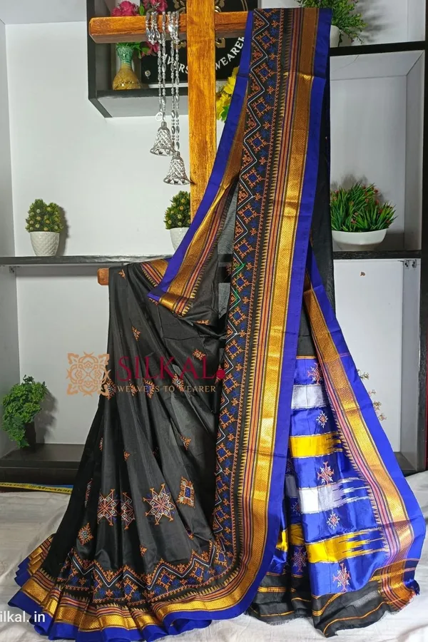 Ilkal_Semi_Silk_With_Kasuti_Saree_Code-_SKL1691