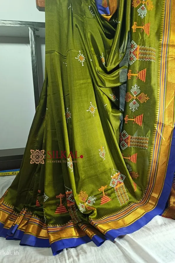 Ilkal_Semi_Silk_With_Kasuti_Saree_Saree_Code-_SKL1696