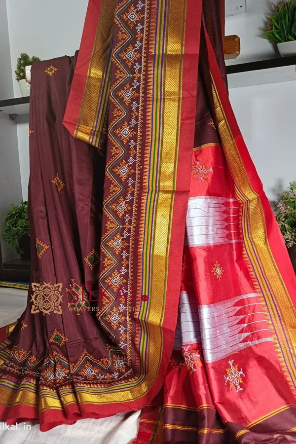 Ilkal_Semi_Silk_With_Kasuti_Saree_Saree_Code-_SKL1695
