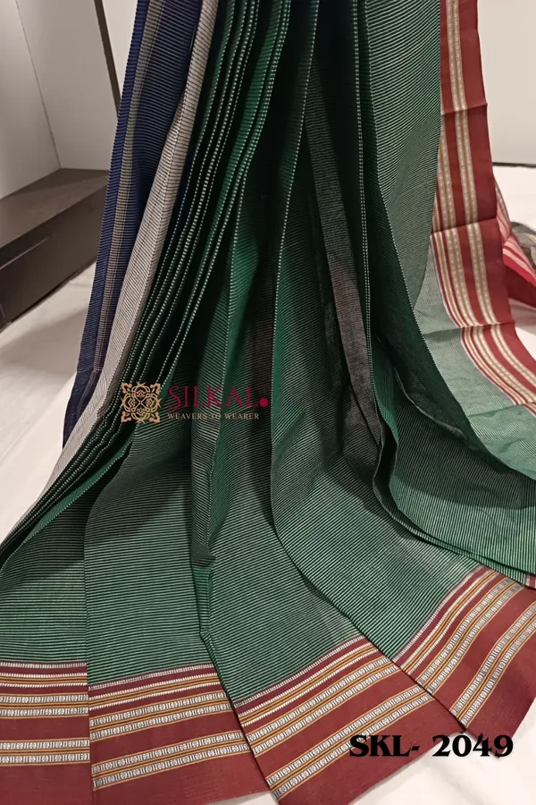 Ilkal_Viscose_Silk_Kaddi_Saree_With_Gomi_Border_Saree_Code-_SKL1215