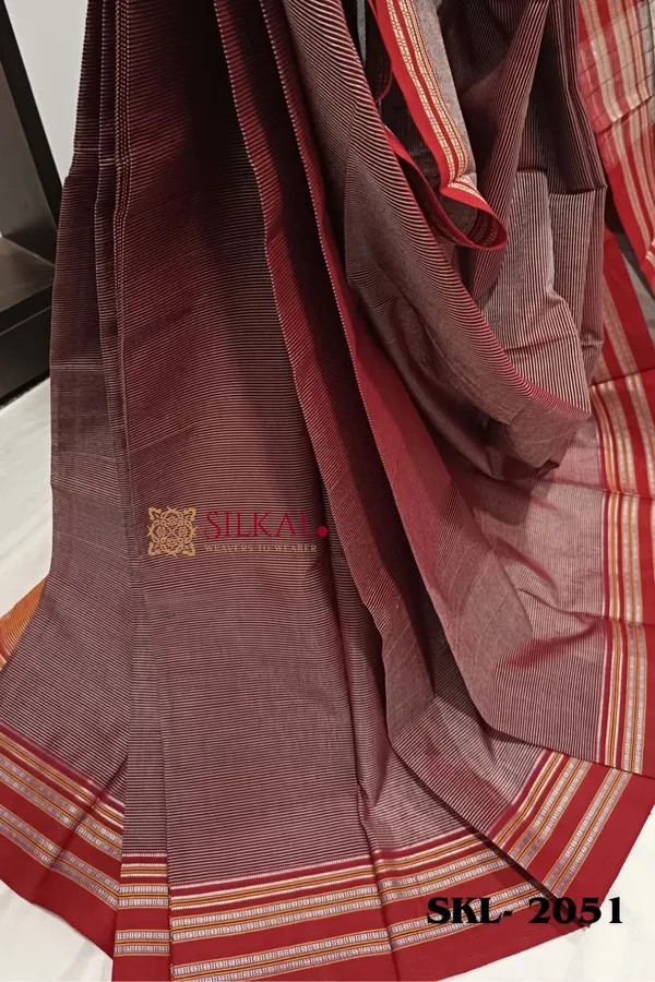 Ilkal_Viscose_Silk_Kaddi_Saree_With_Gomi_Border_Code-_SKL1177