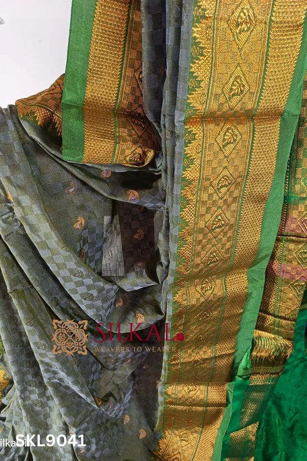 New_Design_Iilkal_Soft_Silk_Saree_Saree_Code-_SKL1533