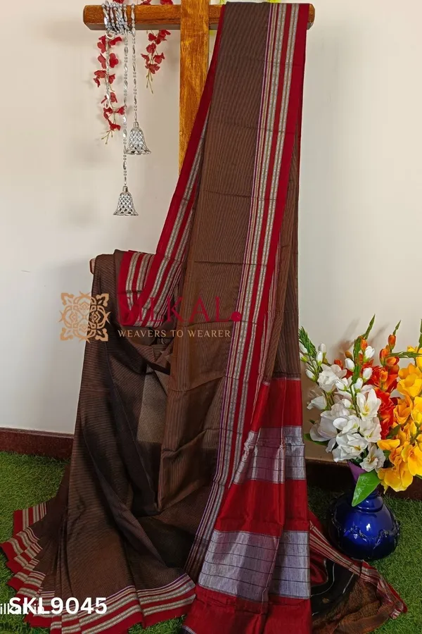 Ilkal_Viscose_Silk_Kaddi_Saree_With_Gomi_Border_Code-_SKL1268