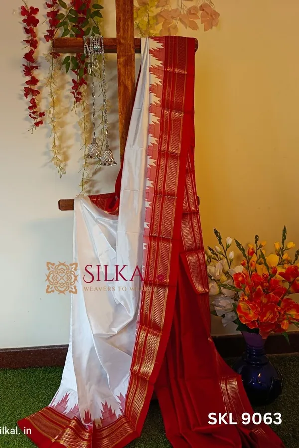 Pure_Silk_Ilkal_Handloom_Saree_Saree_Code-_SKL1213