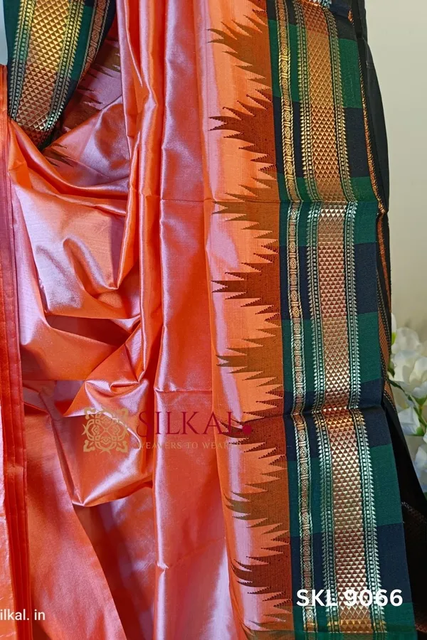 Pure_Silk_Ilkal_Handloom_Saree_Saree_Code-_SKL1590