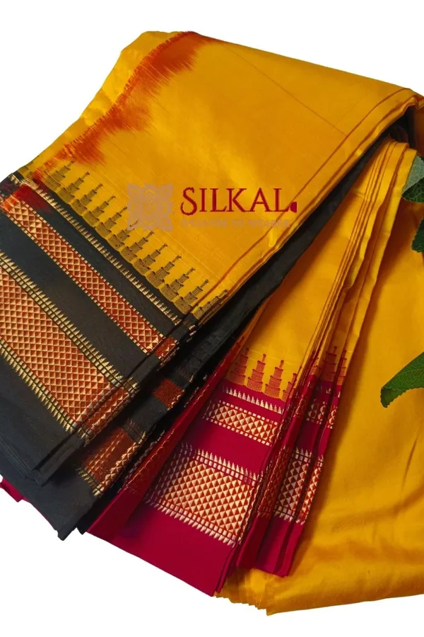 Pure_Silk_Ilkal_Handloom_Saree_Saree_Code-_SKL1541