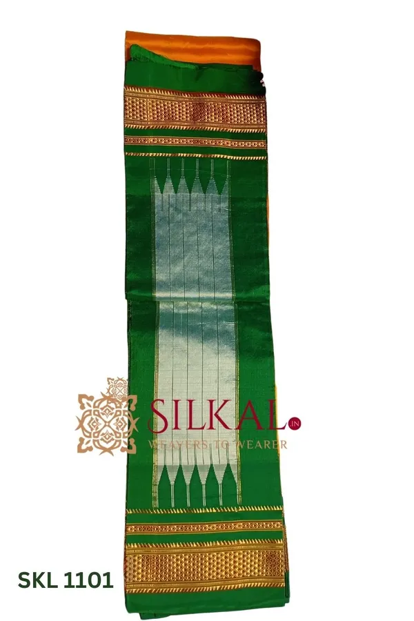 Pure_Silk_Ilkal_Handloom_Saree_Saree_Code-_SKL1528