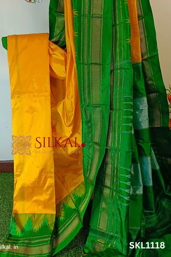 Pure_Silk_Ilkal_Handloom_Saree_Saree_Code-_SKL1592