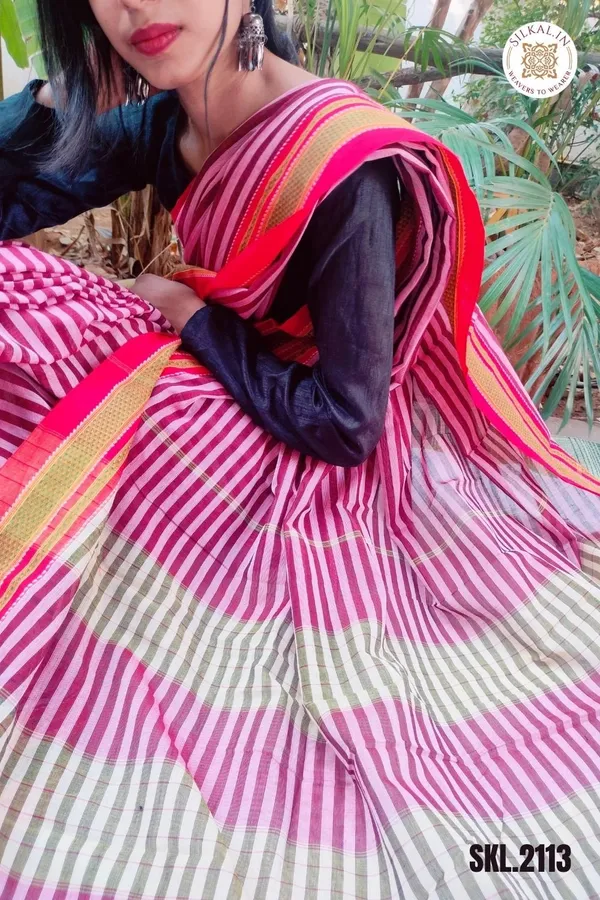Patteda_Anchu_Stripe_With_Chikki_Paras_Border_Saree_Code-_SKL1537