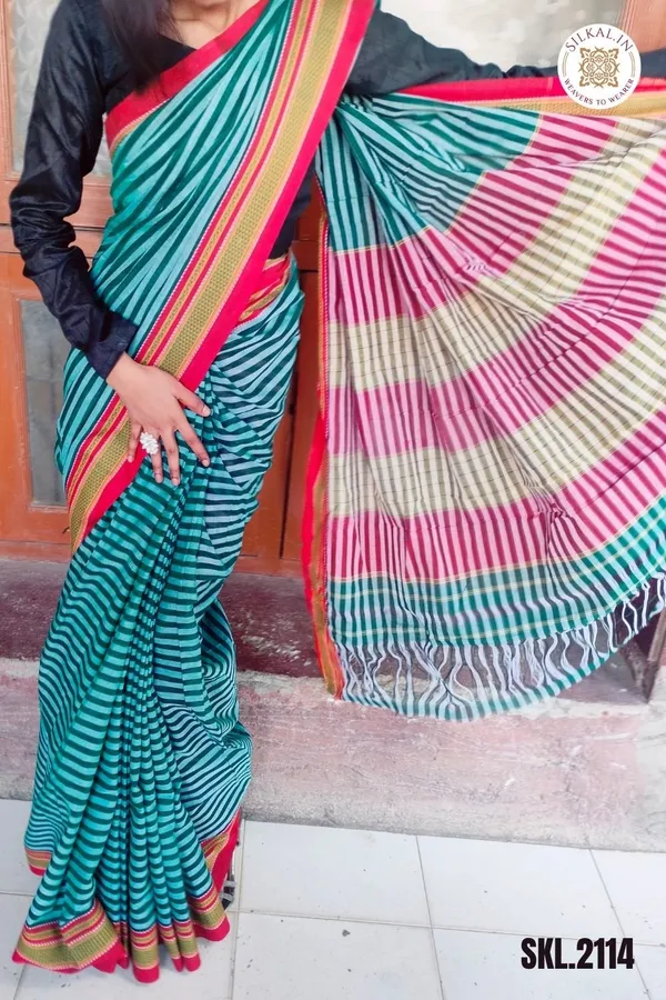Patteda_Anchu_Stripe_With_Chikki_Paras_Border_Saree_Code-_SKL1253