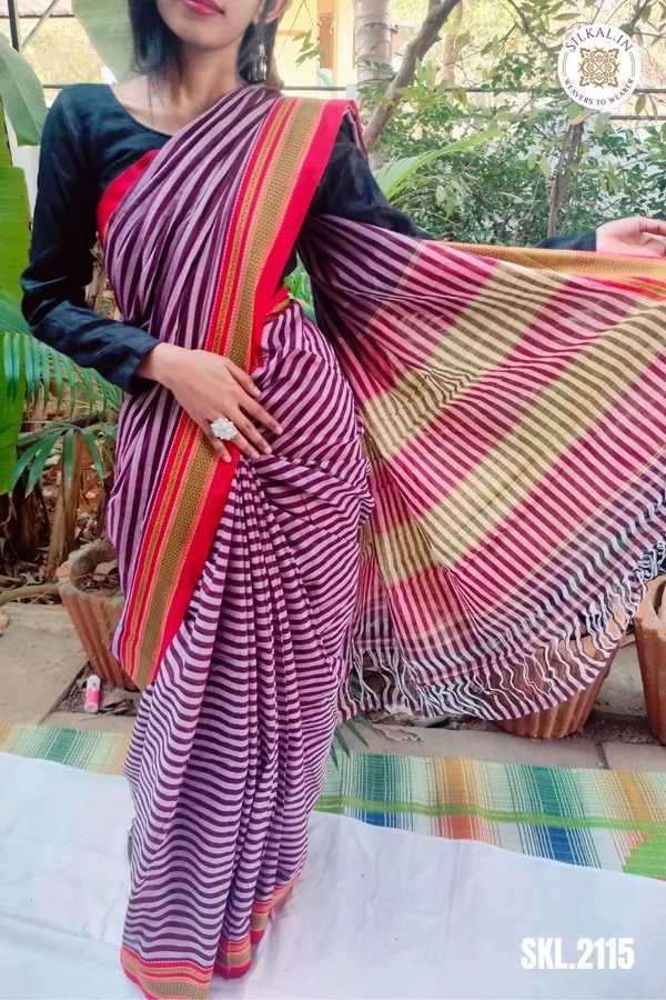 Patteda_Anchu_Stripe_With_Chikki_Paras_Border_Saree_Code-_SKL1538
