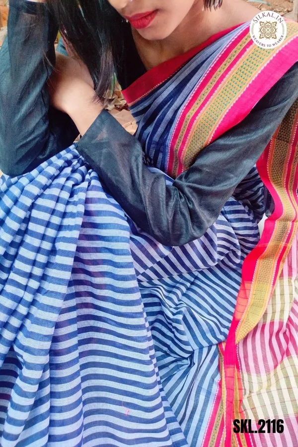 Patteda_Anchu_Stripe_With_Chikki_Paras_Border_Saree_Code-_SKL1539