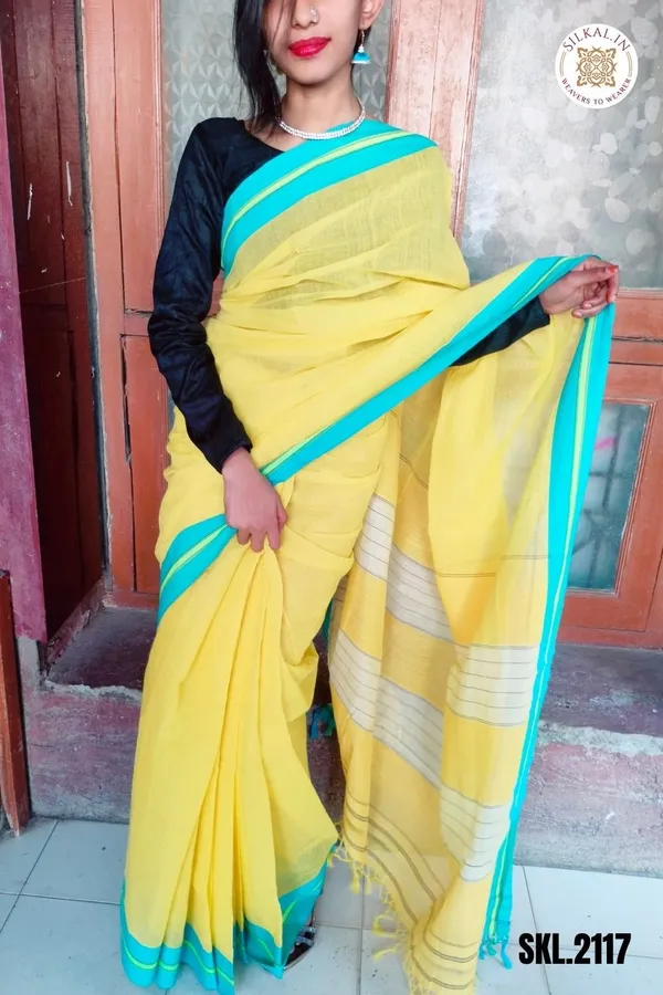 Patteda_Anchu_Plain_Design_With_Plain_Border_Saree_Code-_SKL1101