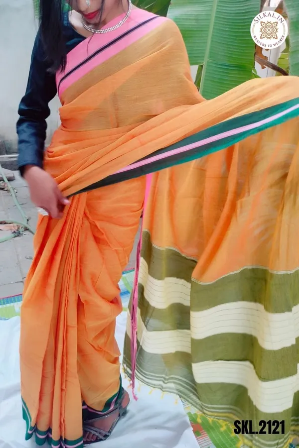 Patteda_Anchu_Plain_Design_With_Ganga_Jamuna_Border_Saree_Code-_SKL1542