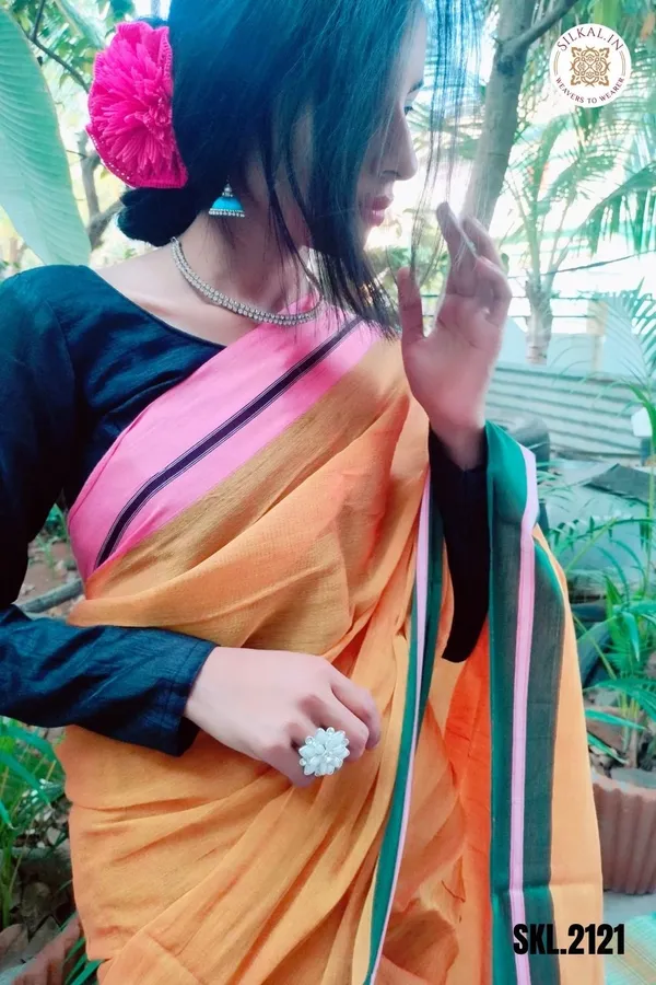 Patteda_Anchu_Plain_Design_With_Ganga_Jamuna_Border_Saree_Code-_SKL1542