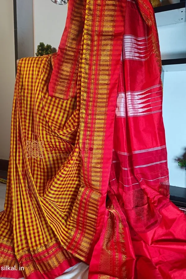 Ilkal_Small_Check_Cotton_Silk_Saree_Saree_Code-_SKL1071