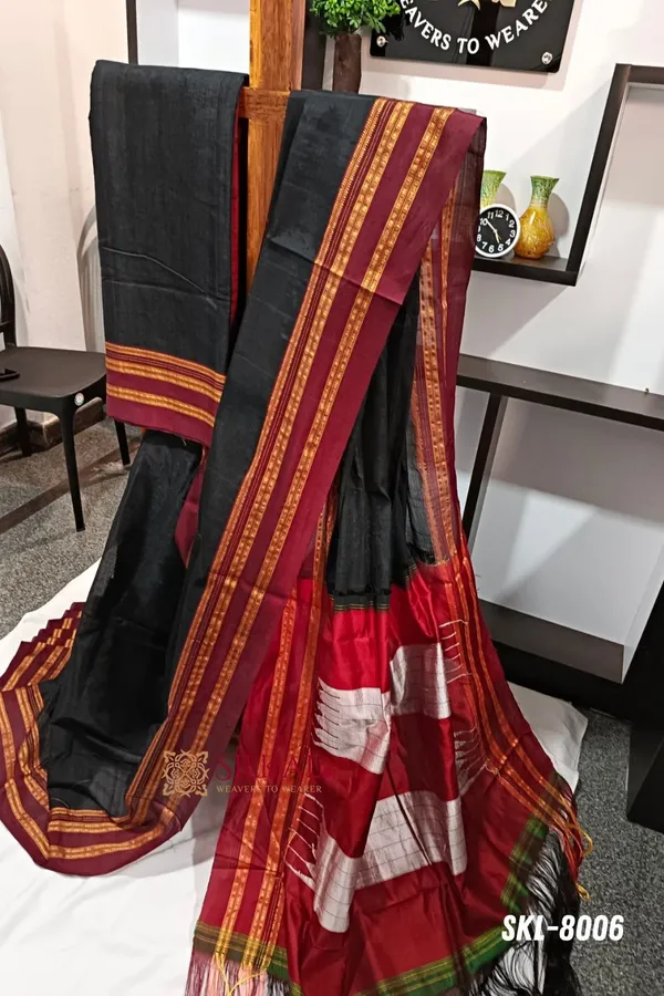 Ilkal_Handloom_Viscose_Silk_Gayatri_Border_Saree_Saree_Code-_SKL1256