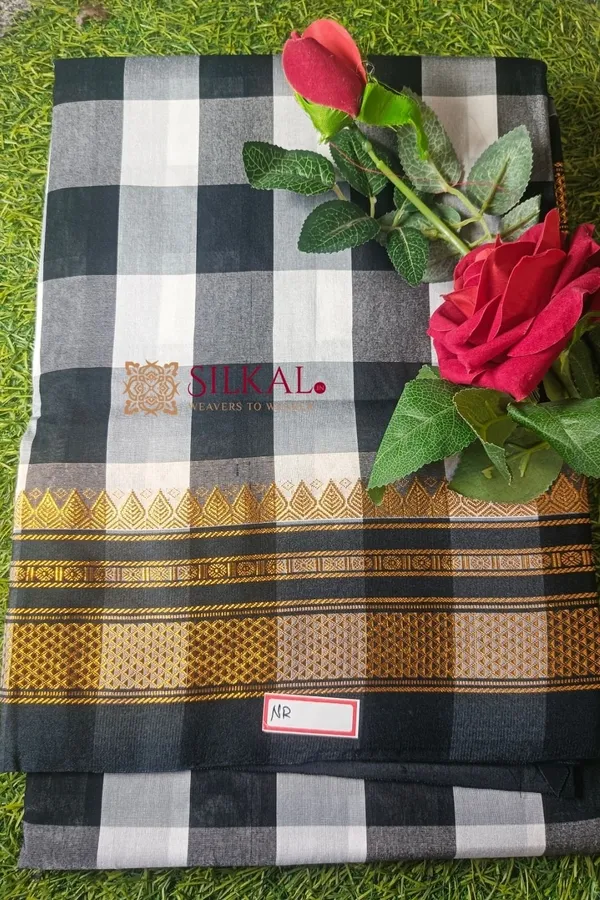 Ilkal_Cotton_Silk_Big_Checks_Saree_Code-_SKL1411