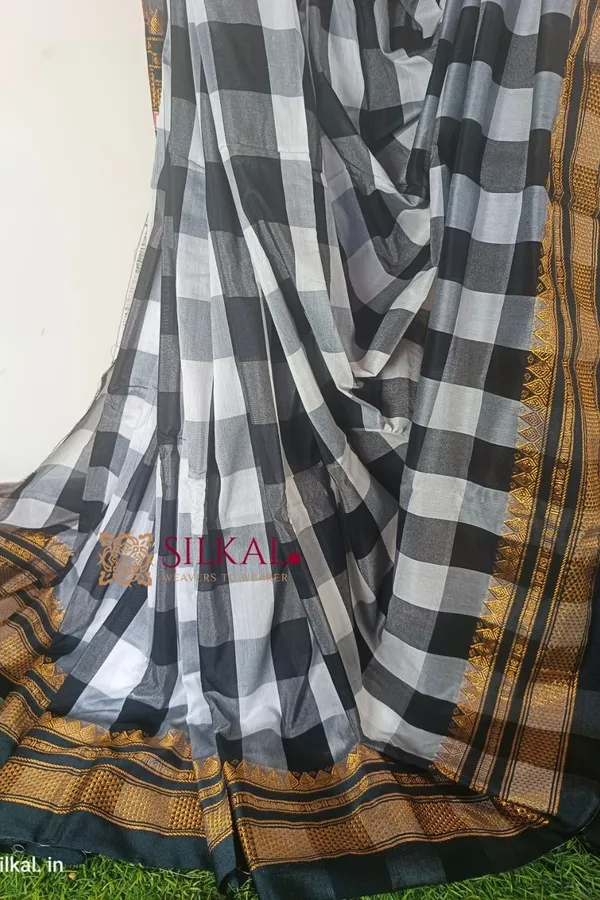 Ilkal_Cotton_Silk_Big_Checks_Saree_Code-_SKL1411