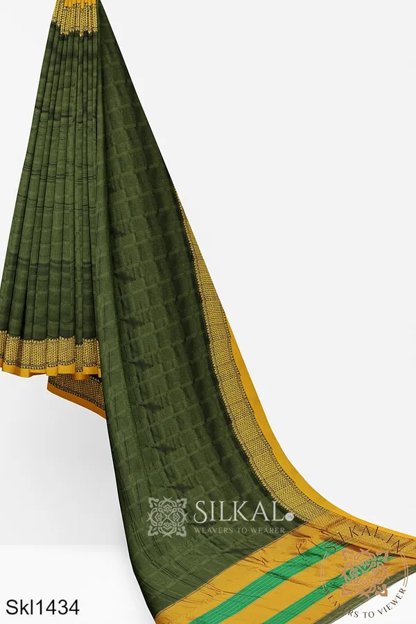 Ilkal_Embossed_With_Mercerized_Cotton_Saree_Saree_Code-_SKL1587