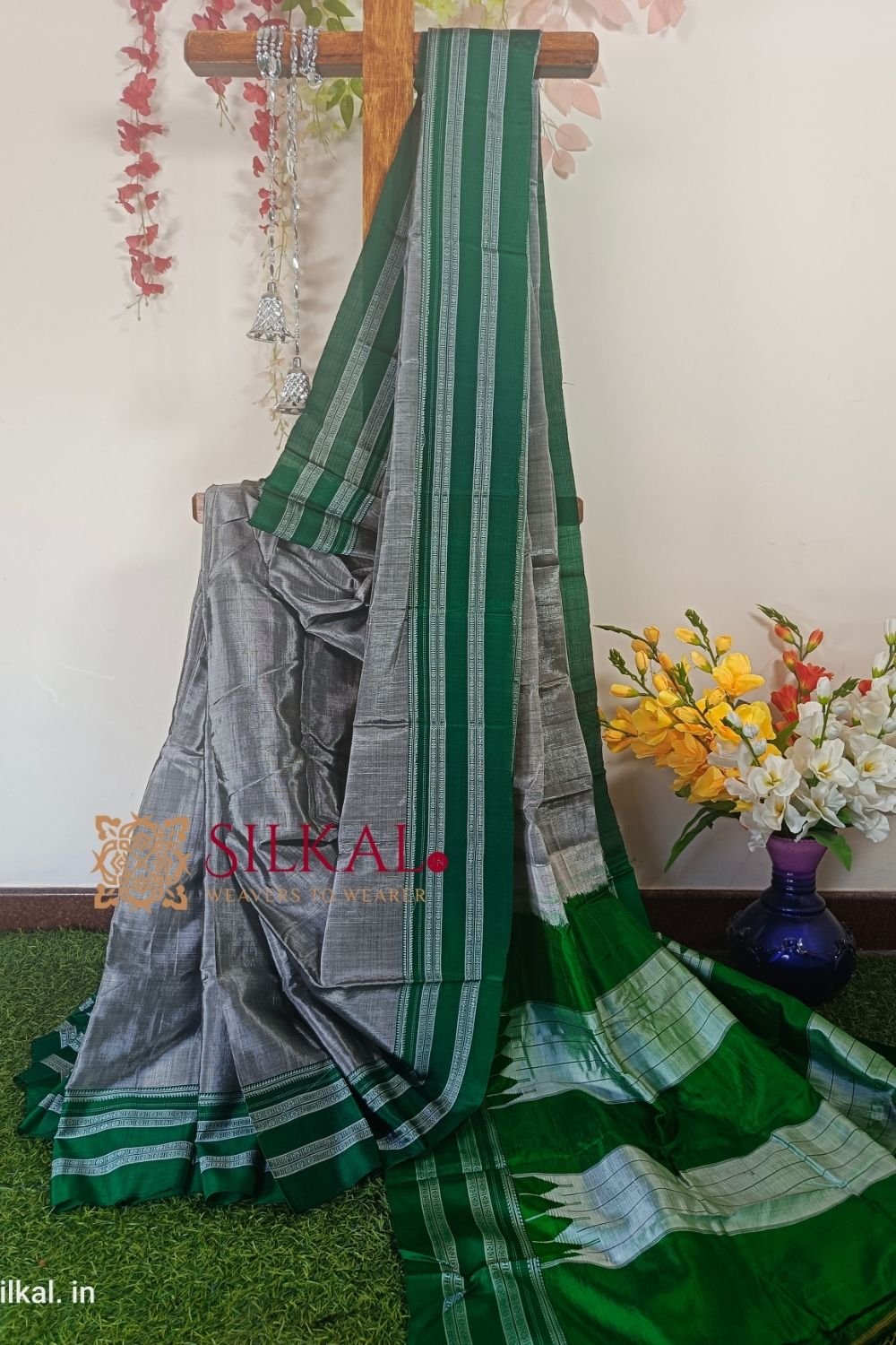 Ilkal_Handloom_Viscose_Silk_Gayatri_Border_Saree_Saree_Code-_SKL1384