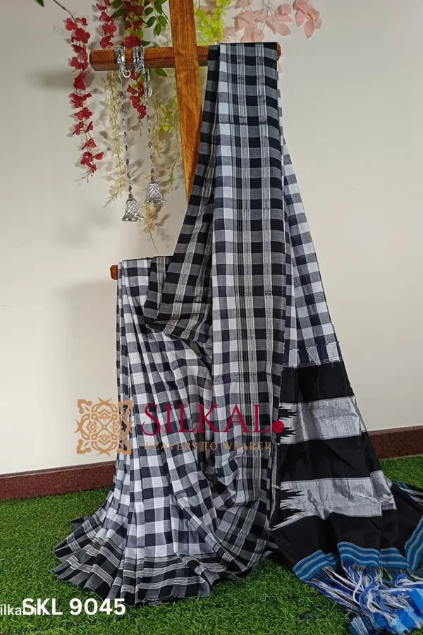 Ilkal_Cotton_Silk_Gayatri_Handloom_Saree_Saree_Code-_SKL1507