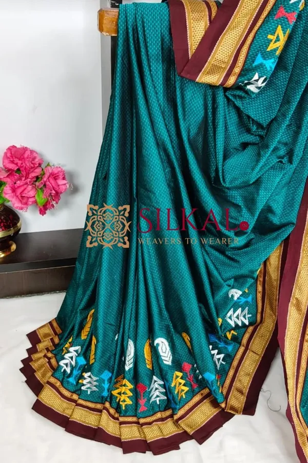 Traditional_Khun_Kasuti_Saree_SKL03928