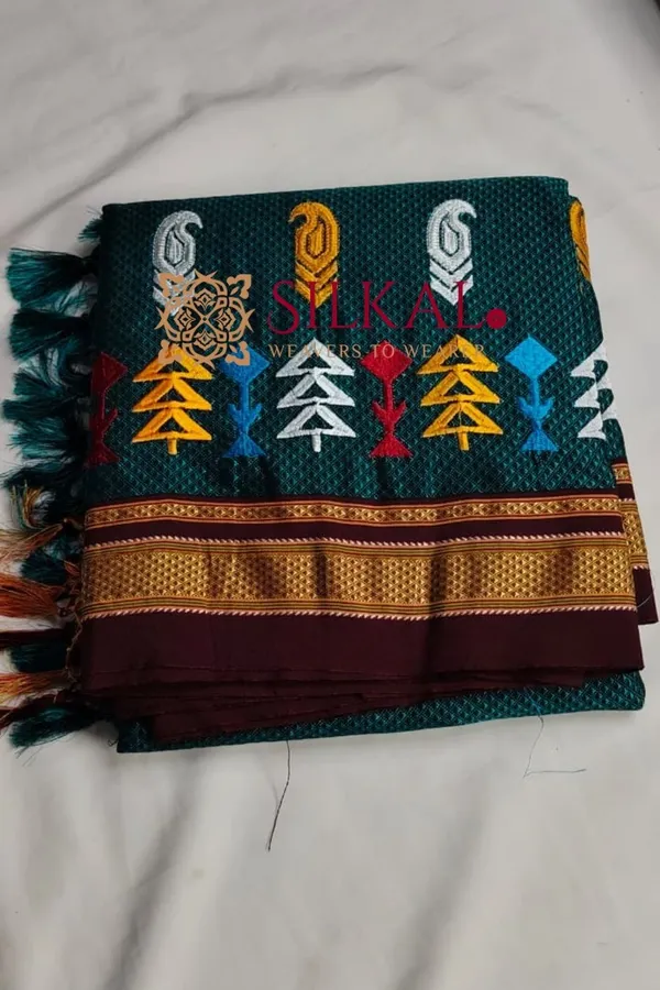 Traditional_Khun_Kasuti_Saree_SKL03928