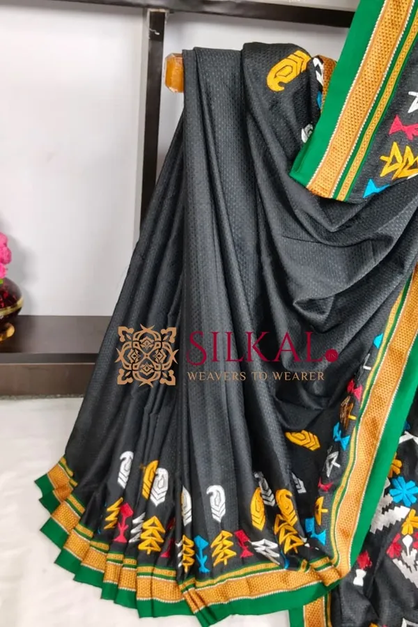 Traditional_Khun_Kasuti_Saree_SKL03934