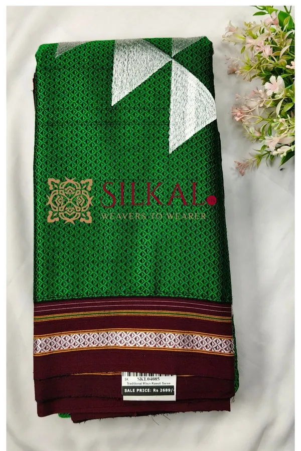 Traditional_Khun_Kasuti_Saree_SKL04085