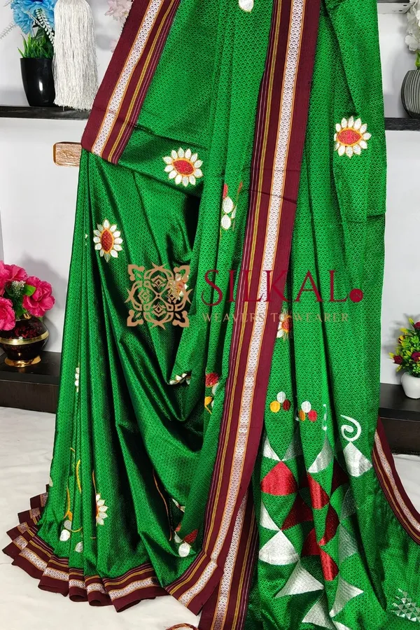 Traditional_Khun_Kasuti_Saree_SKL04085