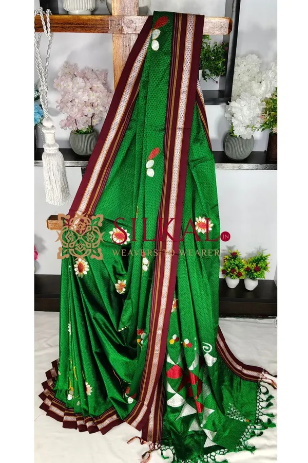 Traditional_Khun_Kasuti_Saree_SKL04085
