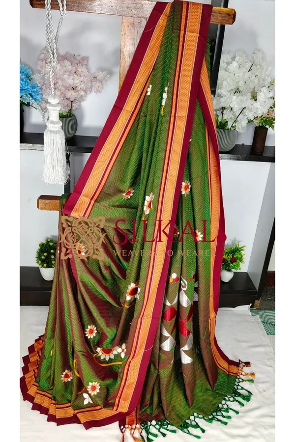 Traditional_Khun_Kasuti_Saree_SKL04086