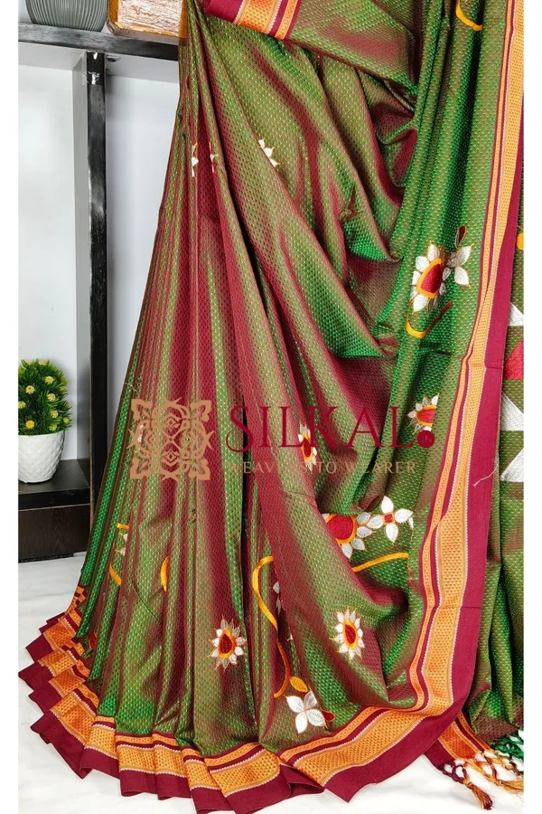 Traditional_Khun_Kasuti_Saree_SKL04086